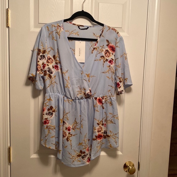 BloomChic Tops - Brand New BloomChic Floral Babydoll Top…size 14-16